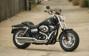 Harley Davidson  1920x1200